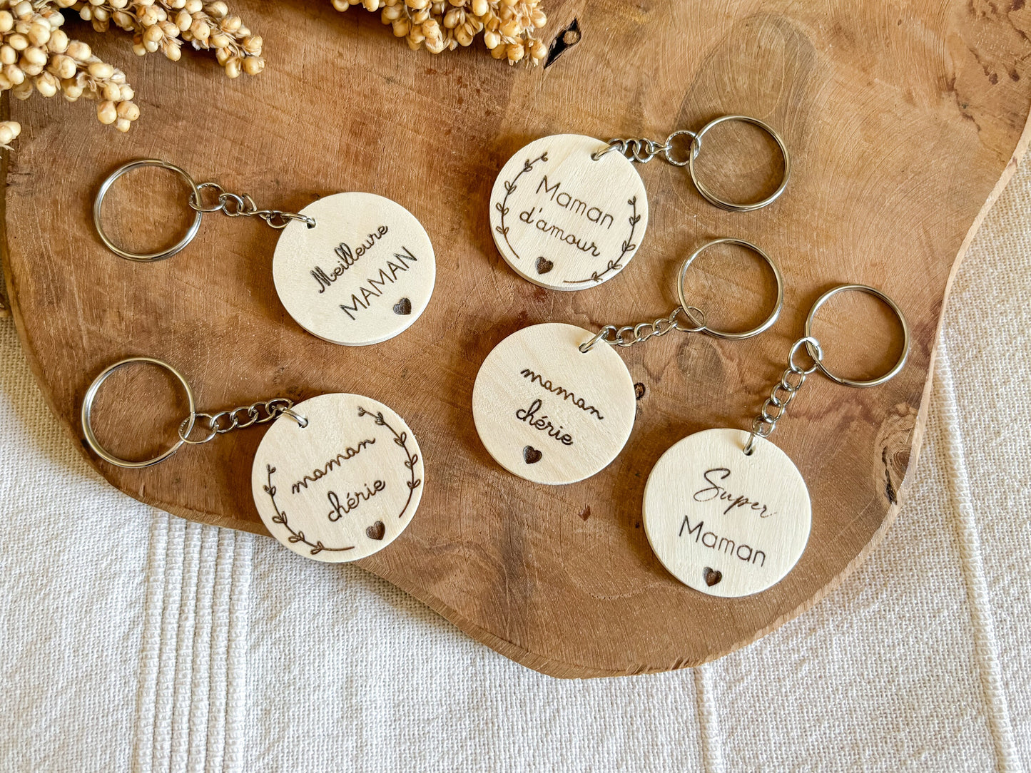 Porte-clefs en bois personnalisé Maman - maman chérie - motif coeur - gravure bois