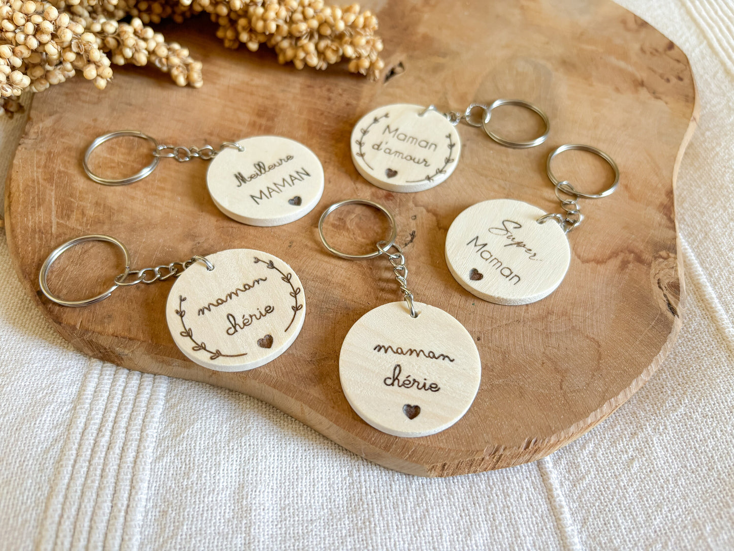 Porte-clefs en bois personnalisé Maman - maman chérie - motif coeur - gravure bois